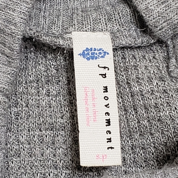 Free People Movement Snow Drift Lace Up Waffle Knit Sweater Heather Gray Sz Sm - Picture 6 of 14